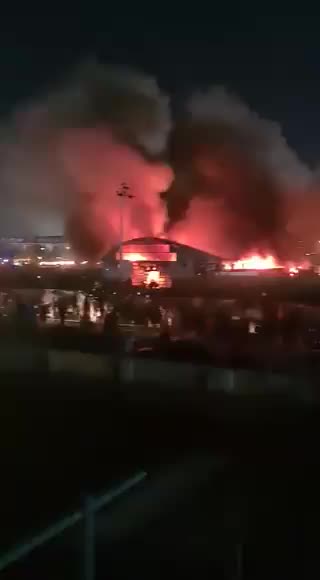 Over 50 Dead as Large Fire Engulfs COVID Hospital in Nasriya, Iraq