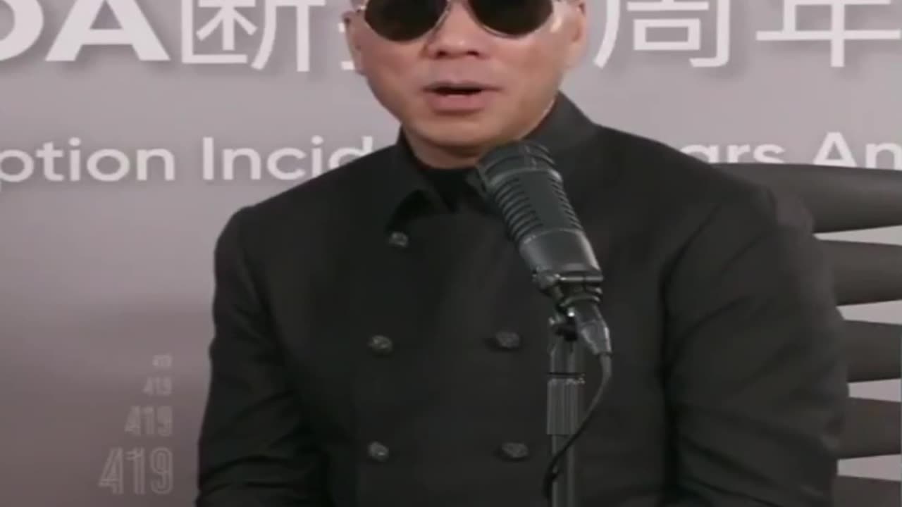 20220419文贵先生直播： #习近平 2个深信不疑：1. 自己是上天派来统治世界的“神”；2. 《莫德尔周期》世界权力中心更换，出现“伟大政治人物”—— #习死皇。