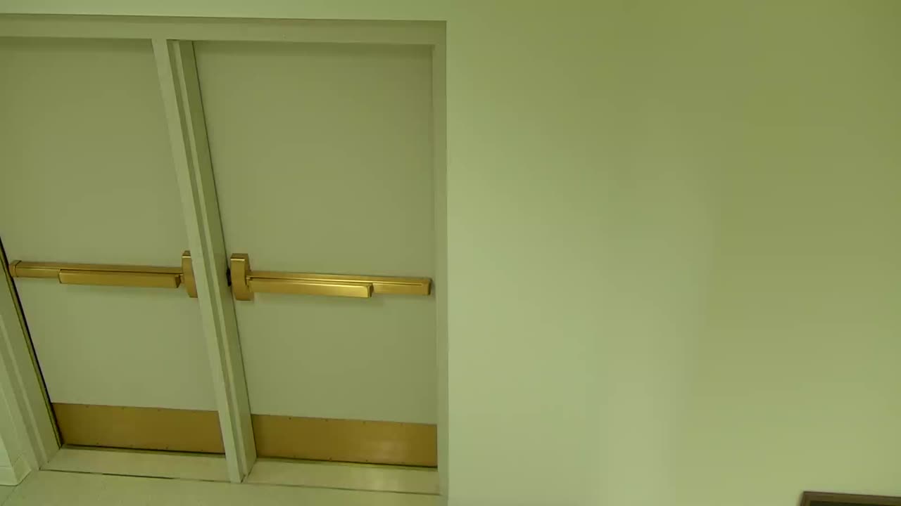 7083CVCLLSVC213_2021-01-06_01h00min00s260ms.mp4