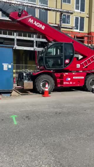 Radiate apartments beside 5G