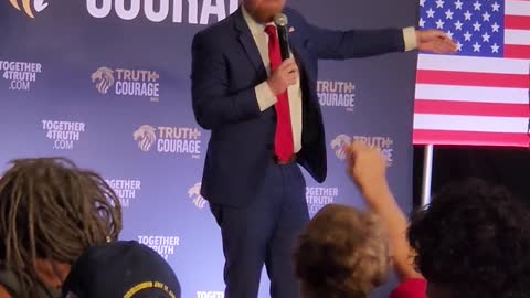 Senator Ted Cruz's Truth and courage pac bus tour