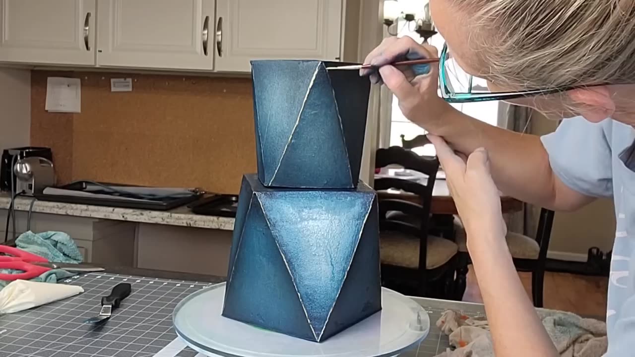 Carved ABSTRACT GEOMETRIC Cake with NO Buttercream! | Cake Decorating Tutorial
