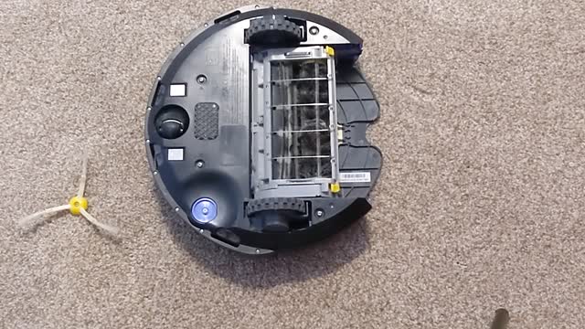 How to replace Roomba Batteries