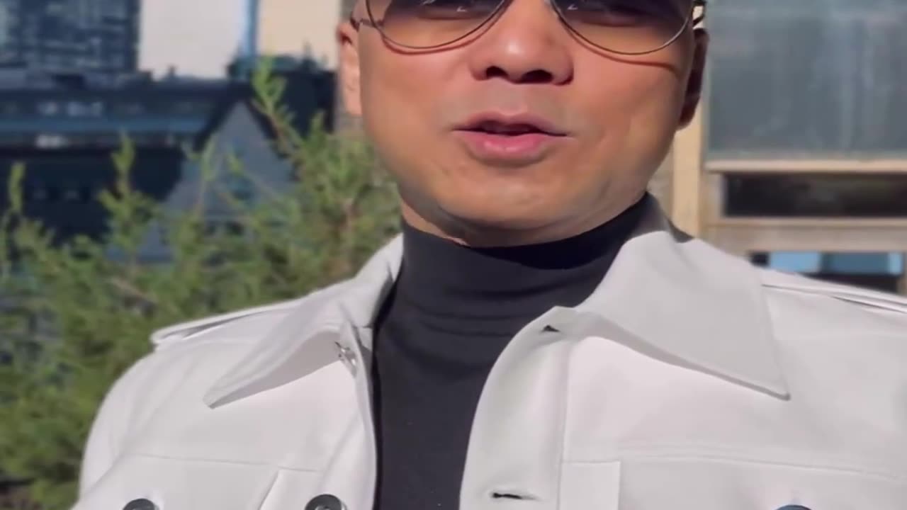 20221008文贵先生GETTR： #邪恶中共：走哪哪倒霉，谁沾谁倒霉，谁碰谁倒霉，跟着共产党就等于灭亡（精神灭亡、肉体灭亡、经济灭亡）！唯一希望就是没有共产党！