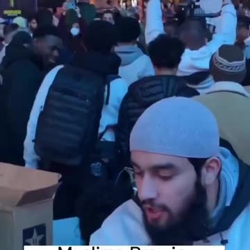 Islamic fanatics do this because they're signaling impending, violent revolution