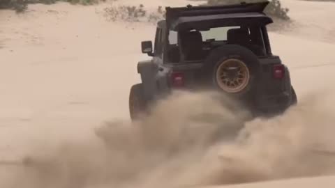 Jeep Wrangler Rubicon 392 - Dubai's Desert