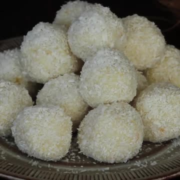 White Chocolate and Coconut Truffles