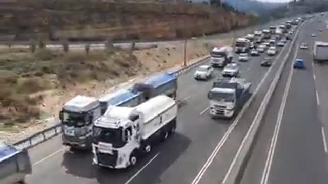 Freedom convoy en route to Jerusalem (Feb 14, 2022)