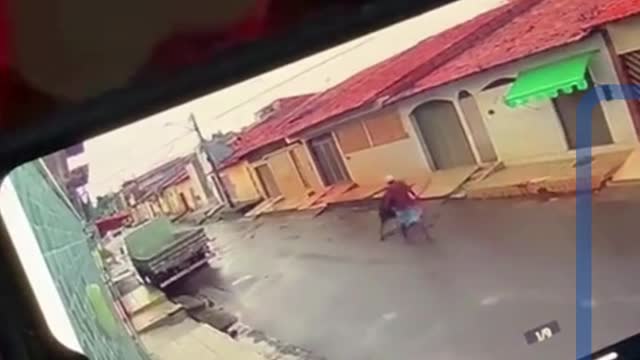 Jovem de 11 anos dá facada em outro jovem em São Luís