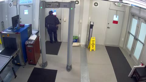 0972USCG00SouthTrailer_2021-01-06_09h20min01s697ms.mp4