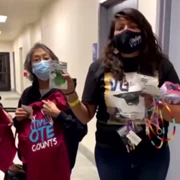 gift cards after handing over their Ballots.