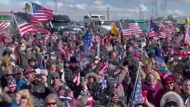 California truckers sing “Amazing Grace” as the convoy heads to DC