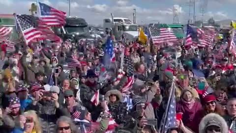 California truckers sing “Amazing Grace” as the convoy heads to DC