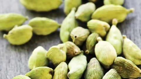 Magic Benefits Of Green Cardamom.