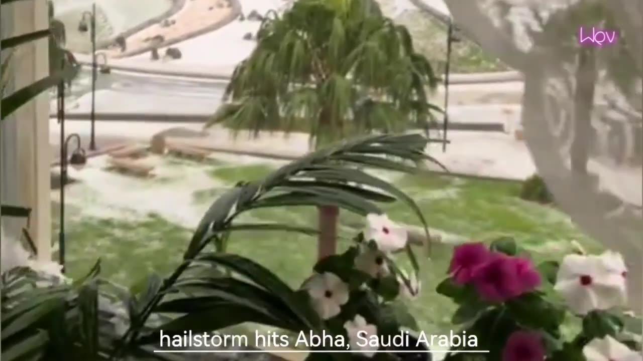 ***Extreme hailstorm hits Abha, blanketing the desert in ice, Saudi Arabia***