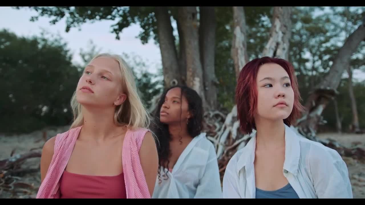 The De-Evolution of Humanity