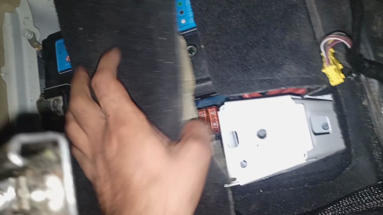 Mercedes banz bettery problem solveš±