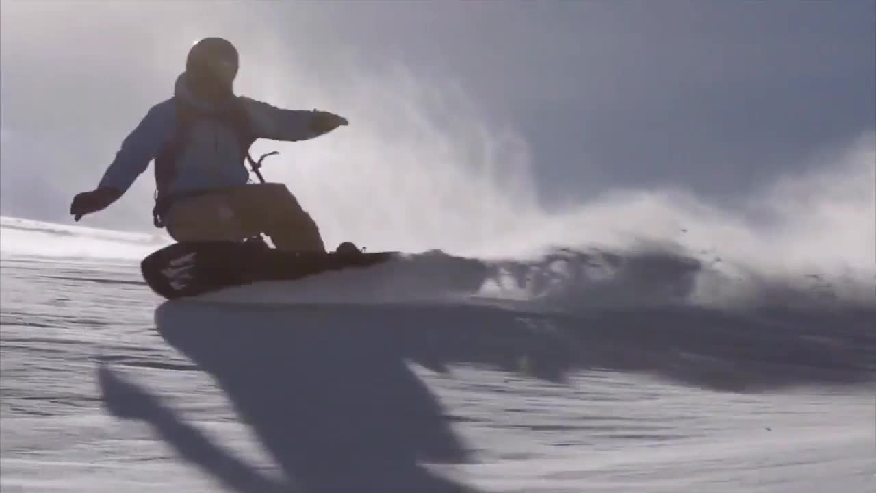 Therefore, alpine skiing is regarded as the essence and symbol of skiing.