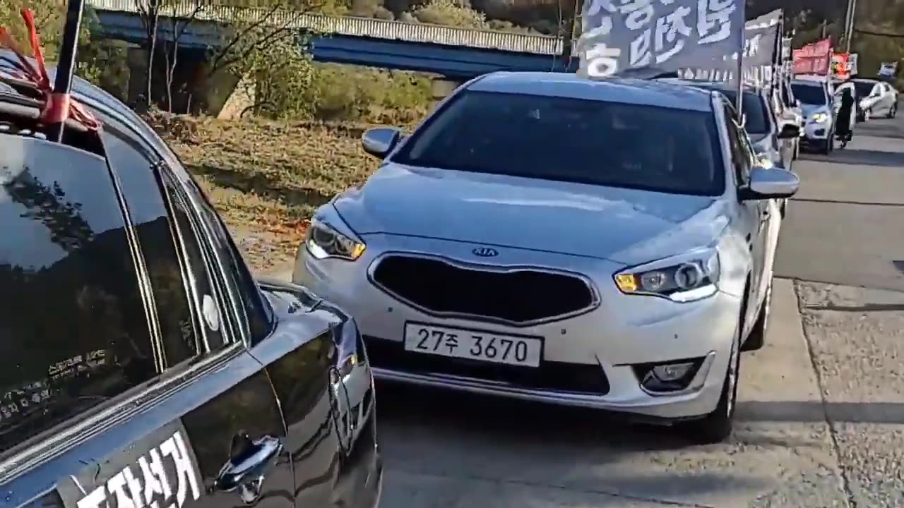 20201230_V3_S01(rbPdGdybEkg)젊은 학생들 화이팅! 하지만 쑥스러운듯, 가장 작은 도시 계룡에서