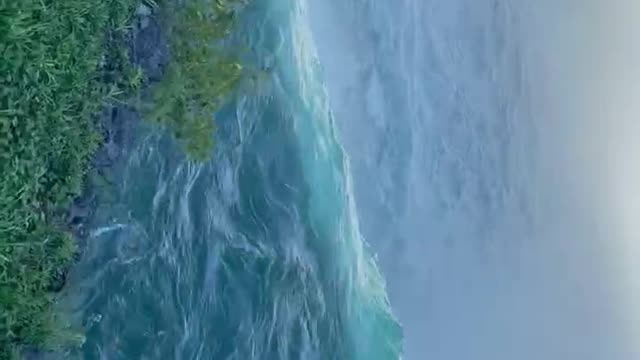 Niagra falls water speed