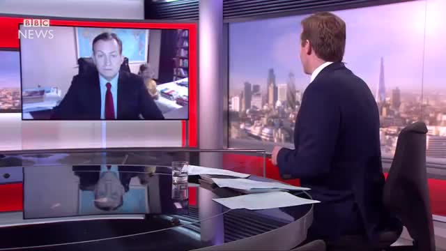Children interrupt BBC News interview - BBC News