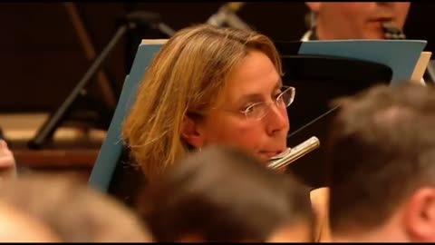 James Bond Medley - BBC Proms 2011 Last Night Celebrations in Scotland - AI enhanced HD
