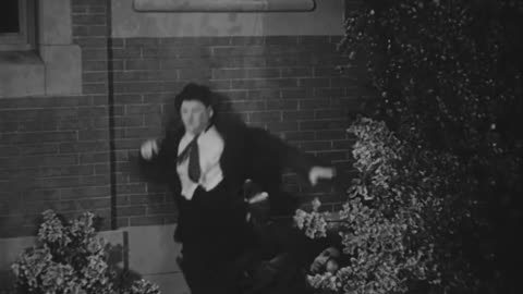 L&H.Scram.(1932.480p.BluRay)