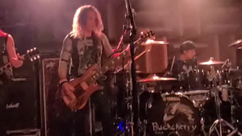 Buckcherry "Wasting No More Time"