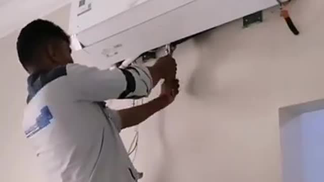 Refrigeration and air conditioning fitting system