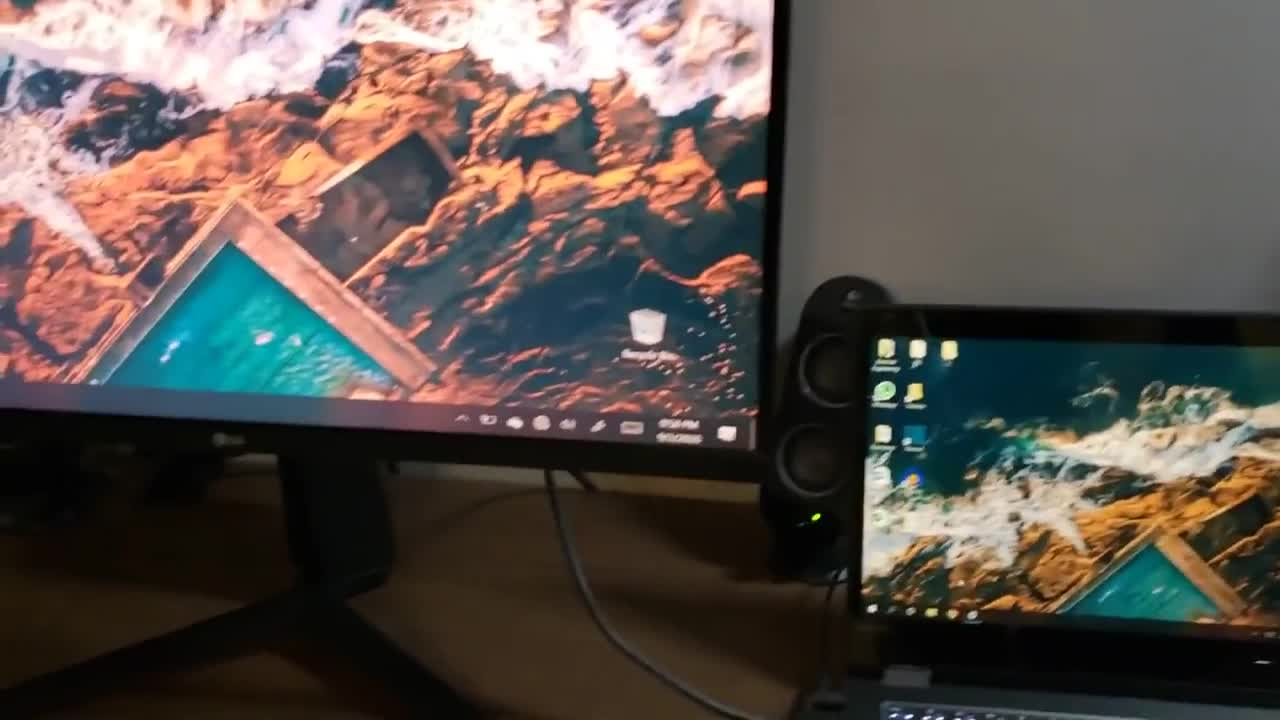 How to Connect a Monitor to Your Laptop