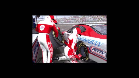 NASCAR 07 Career - S1, R2 - California