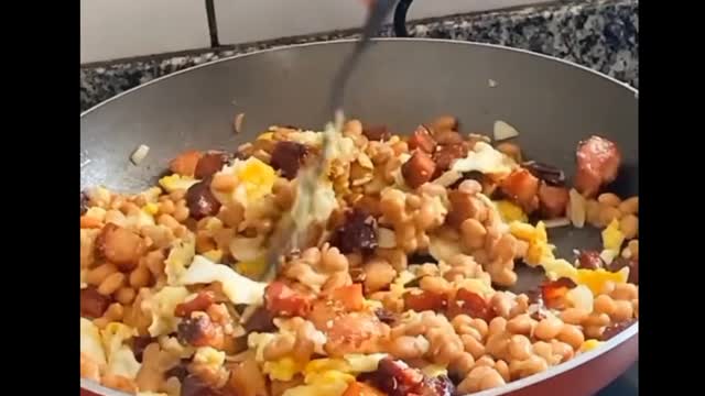 easy to make tropeiro beans