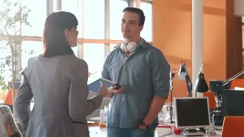 15 Things Women INSTANTLY Notice About Sigma Males