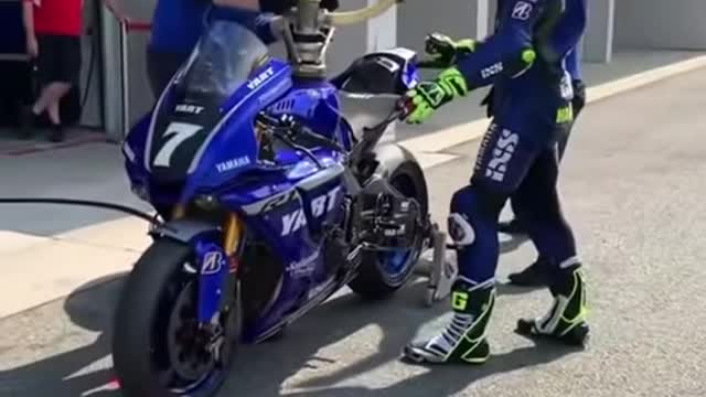 Yamaha R1M MotoGP Bike Viral video