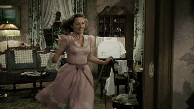 Colorized 'It's a Wonderful Life"
