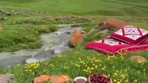 Sari gal nseeba d ay|poetry
