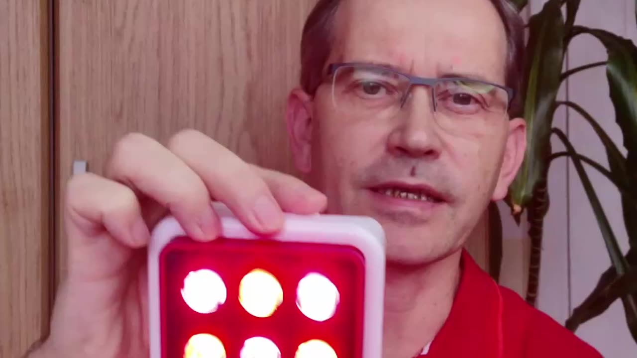 What is the difference between old and new handheld red light therapy panel?