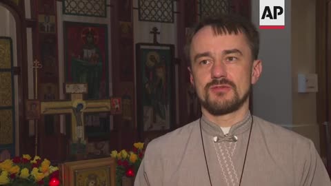 Paris' Ukraine community collects aid for refugees