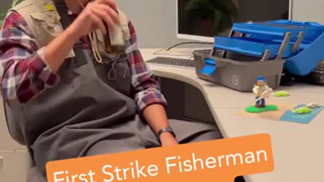Kill office boredom with this fishing game from Vat19