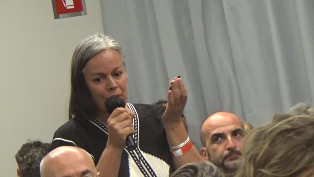 N.18 07-07-2022 Forli' G.Hotel-Convegno Ancora Italia - intervento di una cittadina