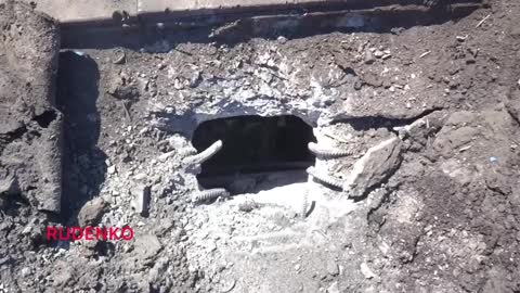 Η γέφυρα Αντονόφσκι στη Χερσώνα εξακολουθεί να στέκεται