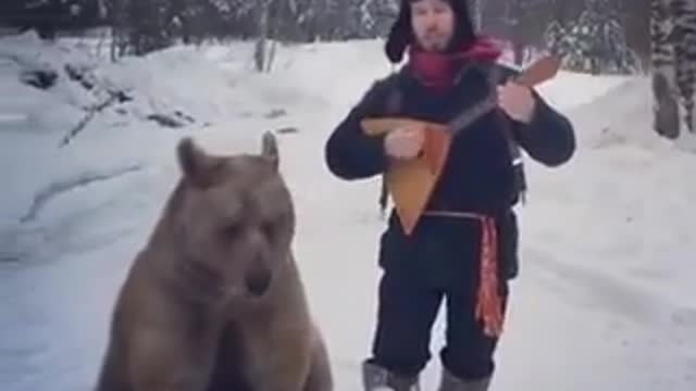 bear dancing russian folk