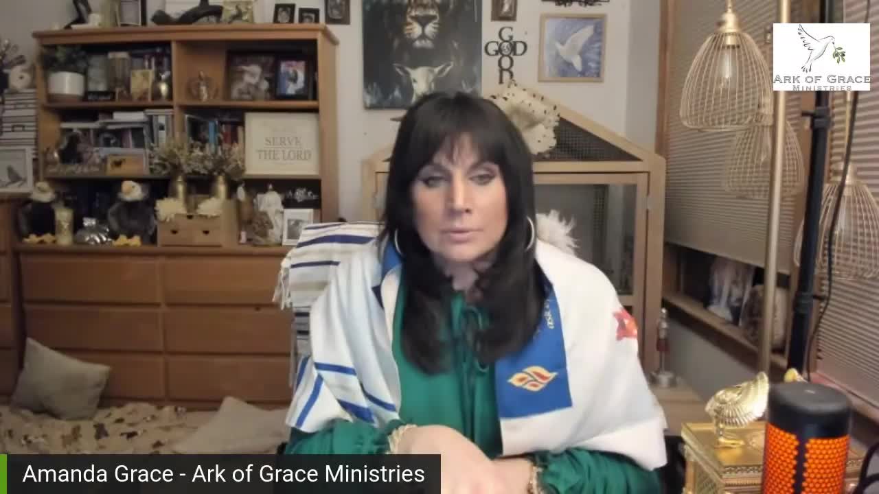 Ark of Grace: Amanda Grace Talks....A WORD FROM THE LORD GIVEN ON GOOD FRIDAY! A PRESSING!