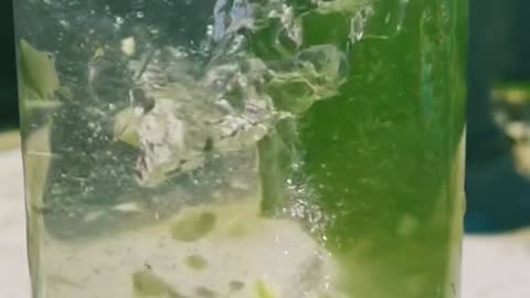 Slow Motion Blending, cucumber