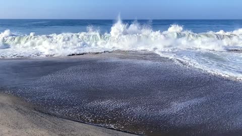 Nature sounds - epic waves crushing on beach( 1hour relaxing waves sounds for sleeping)