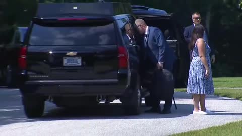 WHICH WHITE HOUSE GEORGIA OR LOS ANGLES? HMM 🤔