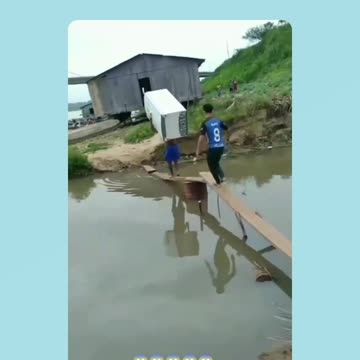 Basic Logistics in refrigerator transport