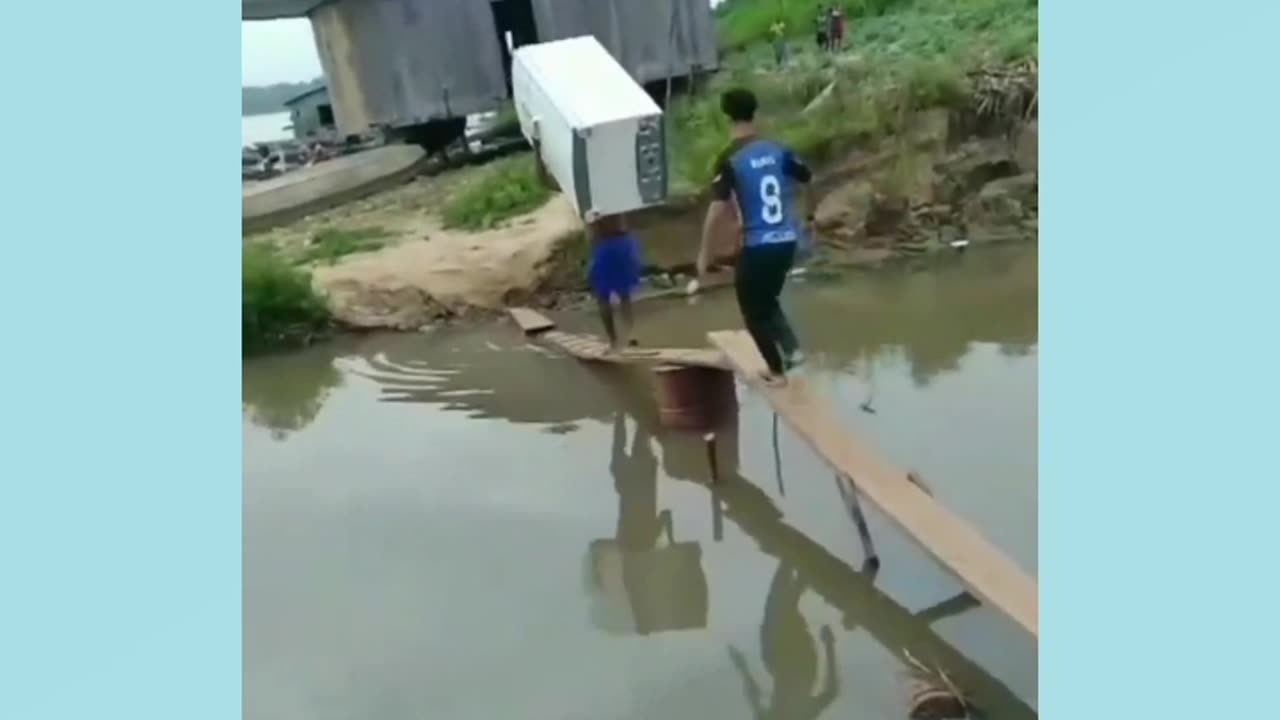 Basic Logistics in refrigerator transport