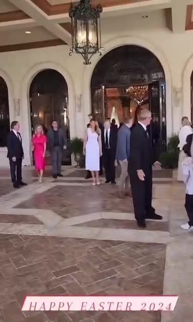 Melania Trump looking like Angel