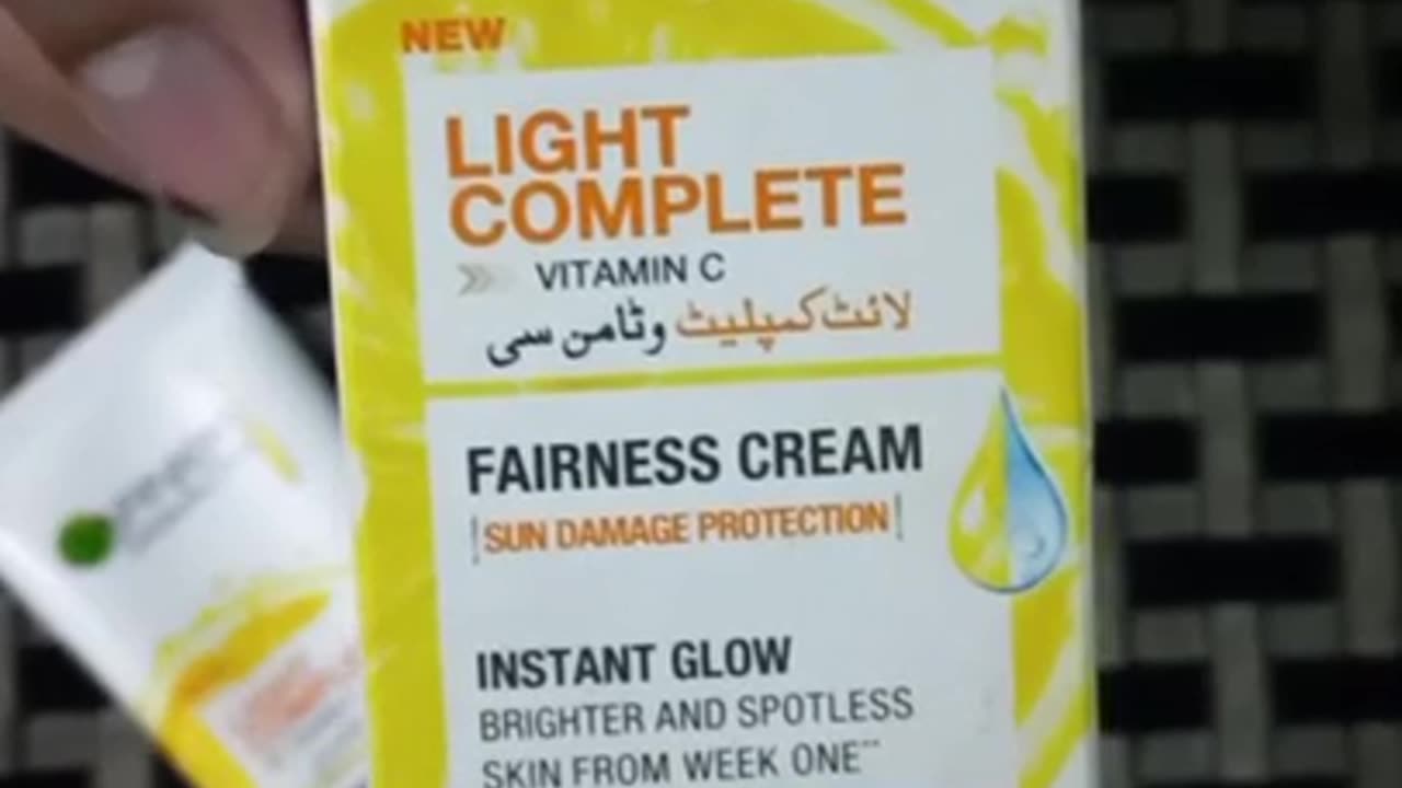 Garnier light complete vitamin C review | best fairness cream